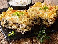 Рецепта Гъбена лазаня с печурки, горски гъби, манатарки, бекон, крема сирене, моцарела и пармезан